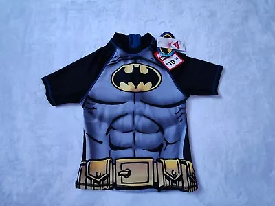 Buy Boys Batman Short Sleeved Surf Top Swimming T-Shirt 9-10... • 8£