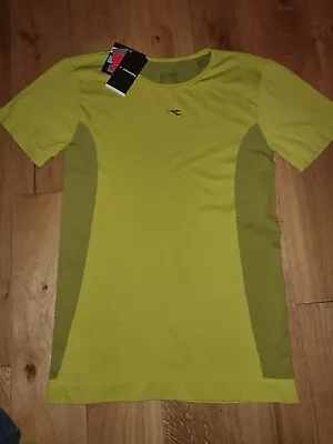 Buy T-shirt Ss Tech Yellow Card Diadora Xs Sports Top New With Tags Sports Top Kids  • 10£