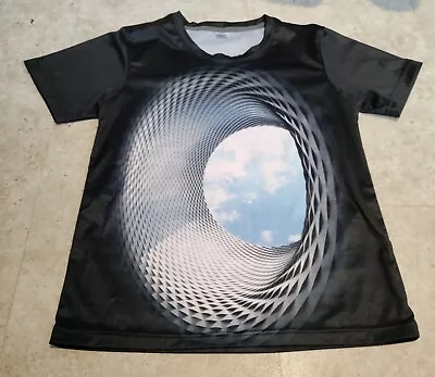 Buy Optical Illusion T-shirt • 4£