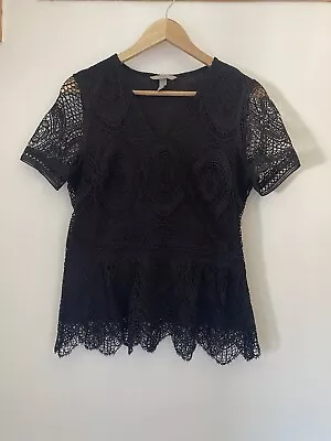 Buy HM Black Laced T-shirt  • 5£