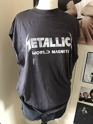 Buy Metallica Distressed Cut Off T Shirt H&M  • 12£