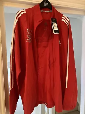 Buy London Marathon Staff Adidas Wind Jacket • 10£