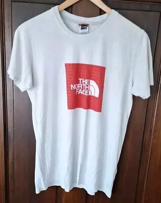 Buy The North Face T Shirt Light Grey   Small 27 Inch Length  20 Inch Pit To Pit • 5£