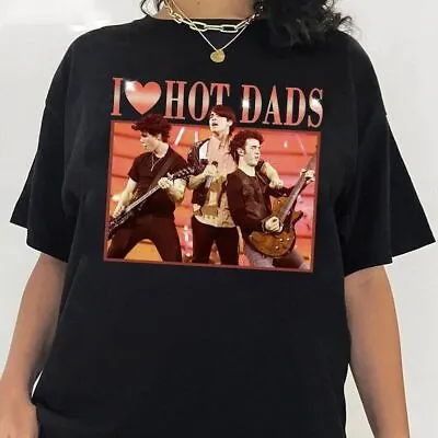 Buy I Love Hot Dads Shirt, Jonas Brothers Shirt, Joe Jonas Homage, Jonas Retro 90's • 22.39£