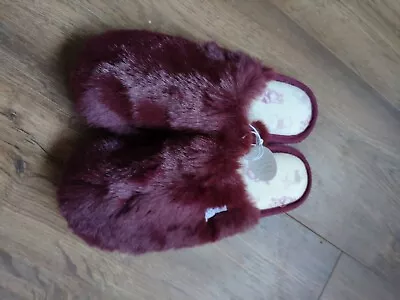 Buy NWT Burgundy Winnie The Pooh Slippers Size Small • 9.99£
