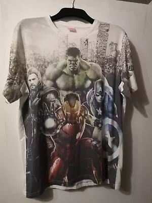 Buy Marvel Comics Avengers T-shirt Size Large Preloved Awesome Tshirt • 9.99£