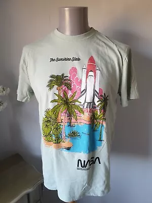 Buy Men's PULL & BEAR Pistachio Pale Green NASA Florida T-shirt Size M Pre-owned  • 9£