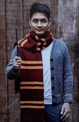 Buy Harry Potter Hogwart's House Scarves Knitting Pattern    • 4.99£