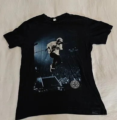 Buy Ed Sheeran T Shirt - Divide Tour Graphic T-shirt - XL Black • 9.99£
