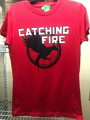 Buy The Hunger Games 2: Catching Fire Logo Juniors Red T-Shirt Size X-Large New • 14.21£