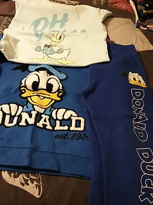 Buy Donald Duck Tracksuit/t Shirt • 10£