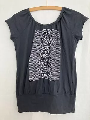 Buy Ladies Grey Slit Back With Tie S'SlvJersey Top With Joy Division Print Size L • 4£