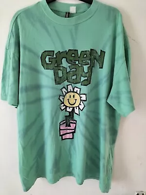 Buy Green Day T Shirt H&M Divided 2022 Size Large Flower • 24.99£