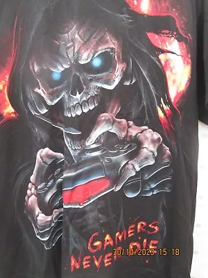 Buy Men's Spiral Gamers Never Die They Respawn T- Shirt Large • 1.99£
