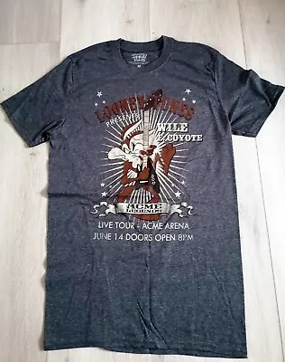 Buy Official Looney Tunes Wile E Coyote Grey  T-shirt Size M NEW NO TAGS • 8£