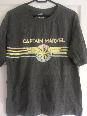 Buy Captain Marvel T Shirt Size M • 5£