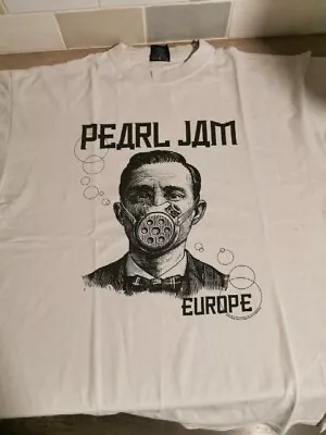 Buy PEARL JAM  EUROPE Concert T Shirt From 1999/2000 Tour. EX!  CONDITION C PICS!  • 45.99£
