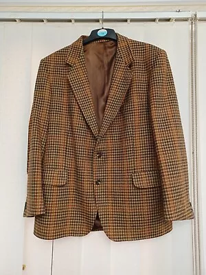 Buy A Mans Dark Beige Pure New Wool Check Jacket Size Uk 44 • 4.50£