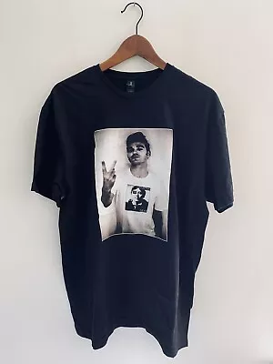 Buy Morrissey ‘smiths Is Dead’ T-shirt. Black. Large. • 25£