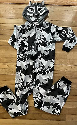 Buy Cat & Jack Pajamas Camouflage One Piece Boys Size L • 15.79£