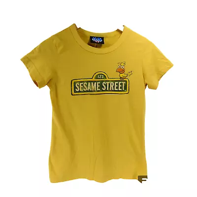 Buy Junk Food Sesame Street Women's S Yellow Street Sign Bird Retro T-Shirt • 24.08£