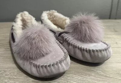Buy UGG SLIPPERS WOMENS SIZE 6 PINk/PURPLE COLOR. Perfect Condition • 27.91£