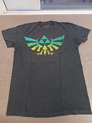 Buy Kids T-Shirt Size Small Legend Of Zelda Triforce Wingcrest Crest Tee Grey • 4.72£