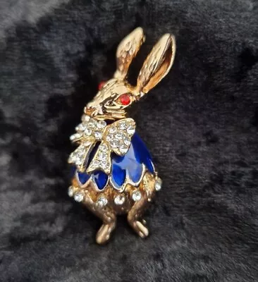 Buy Alice In Wonderland White Rabbit Vintage Inspired Brooch Jewellery Gift  • 4.99£