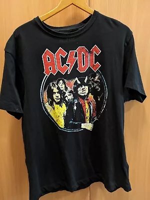 Buy Mens Black AC/DC T-shirt - Size XL • 3.70£