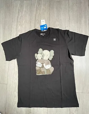 Buy Uniqlo X KAWS T-Shirt Large ✖️✖️ Brand New In Packaging ✅ Free P&P ✅✅ • 27.50£