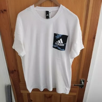 Buy Mens Adidas  Camo Pocket  T Shirt - Size  Large • 10£