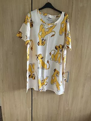 Buy The Lion King - Simba  - T Shirt - Size XL • 12£