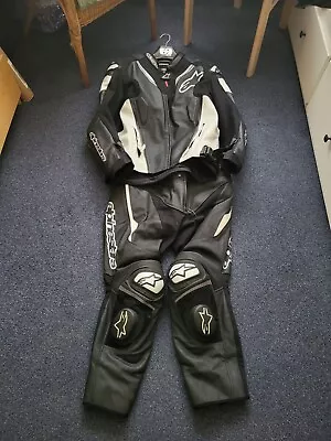 Buy Excellent Condition 2 Piece Alpinestars Atem V3 Jacket And V2 Leather Trousers • 500£