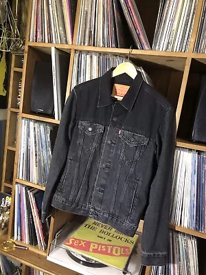 Buy Men’s Levi’s Denim Trucker Jacket Black Excellent Condition Size Small 2 Tone • 28.99£