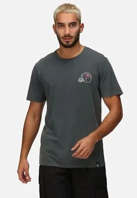 Buy Recovered Men NFL T-shirt Tampa Bay Buccaneers Cotton Short Sleeve Crew Neck Tee • 24.99£