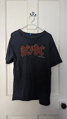 Buy AC/DC T Shirt Medium  • 2.99£
