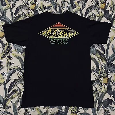 Buy Vans Diamond Mountain Black Print T-Shirt • 18£