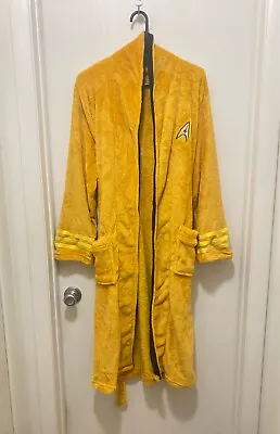 Buy Star Trek Captain Kirk Bathrobe For Adults | One Size Fits Most • 49.96£