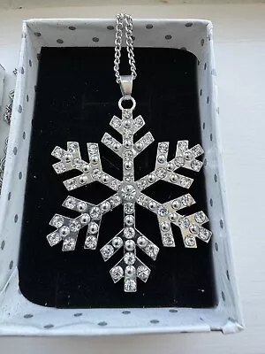 Buy Beautiful Frozen Inspired Snowflake Pendent And Chain Costume Jewellery Silver • 5£