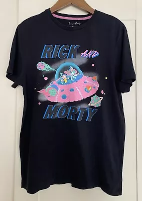 Buy Rick And Morty Pink UFO Space Ship T-shirt Size Medium 🛸 • 0.99£
