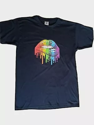 Buy Rainbow Lips Pride T-Shirt Cotton Top Navy Gay Queer Oversized Graphic T Shirt • 8.84£