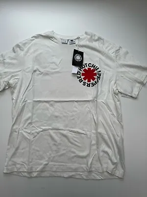 Buy Red Hot Chilli Peppers T Shirt Size Small Black  • 15£