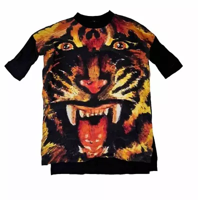 Buy Vivienne Westwood Tiger Print T-Shirt • 75£
