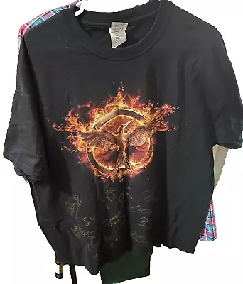 Buy Hunger Games Mockingjay Autographed Large T-Shirt Jennifer Lawrence Hemsworth • 852.51£