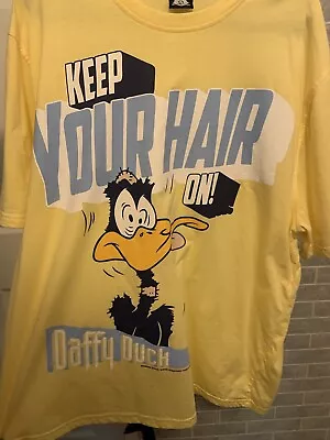 Buy Daffy Duck Looney Tunes Yellow T-Shirt XL 'Keep Your Hair On!' • 13.99£