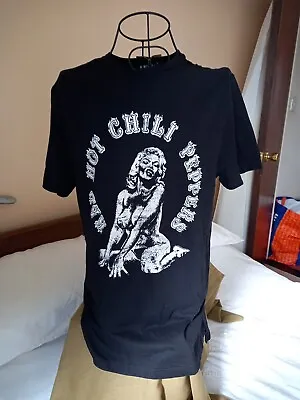 Buy Red Hot Chili Peppers Tshirt • 9.99£