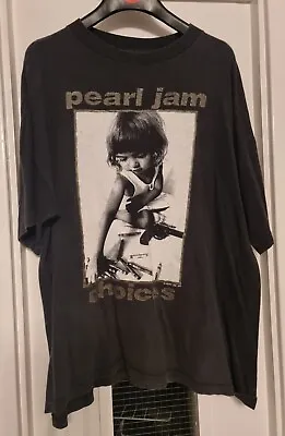 Buy  Vintage Pearl Jam T-Shirt - Choices • 200£