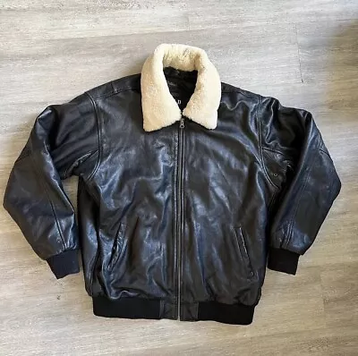 Buy Vintage Men’s Leather Jacket  (2XL) - Aviator Bomber Fur Detachable Collar  • 60£