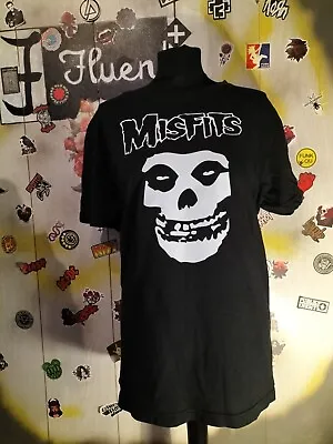 Buy Misfits T Shirt Large • 13.50£