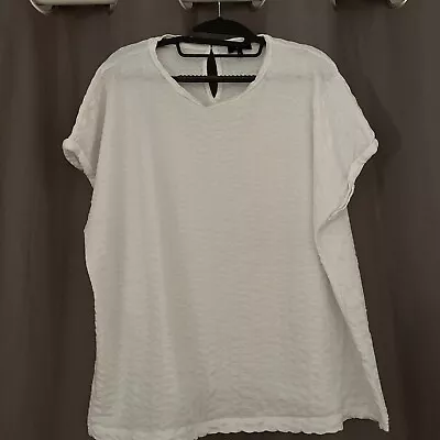 Buy Ladies C&A T-shirt Size XXL • 7.50£